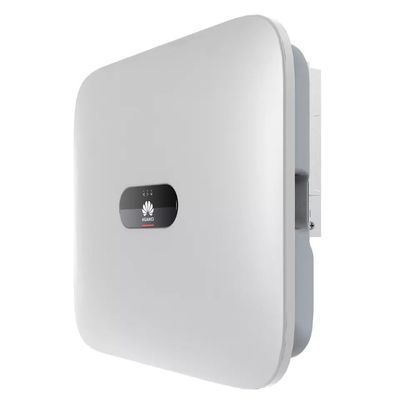 EN/IEC 62109-1 Contrôleur d'énergie solaire certifié pour les systèmes solaires domestiques de 3/4/5/6/8/10KW