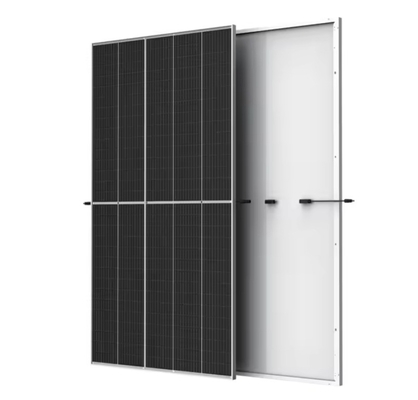 Panneaux solaires monocristallins de 182 mm x 182 mm 415W 420W 425W 430W 435W avec un câble de 4,0 mm2