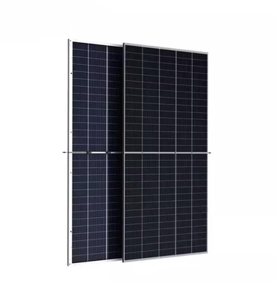 Module solaire monocristallin en double verre 620W-645W Panneau à demi-cellule à haute durabilité