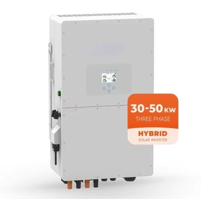 Deye 4 MPPT 50Kw Inverteur solaire hybride à trois phases pour le solaire domestique
