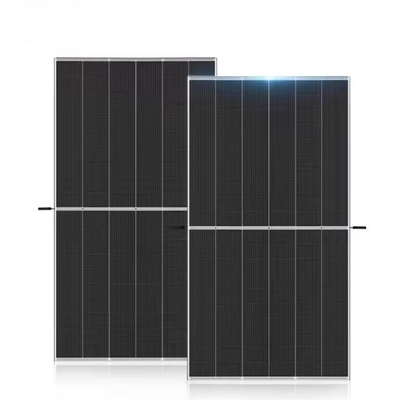 Technologie à demi-cellule 585W-605W Module solaire bifacial monocristallin pour un poids de 34,9 kg