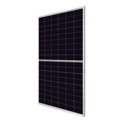 425W 430W 435W 440W 445W 450W Panneau 23,0% Verre avant 3,2 mm Verre trempé revêtu AR